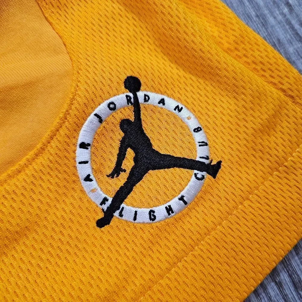 Nike Jordan Flight MVP Mens Short Pants Sundial DX9722-717 Bermuda Shorts New M